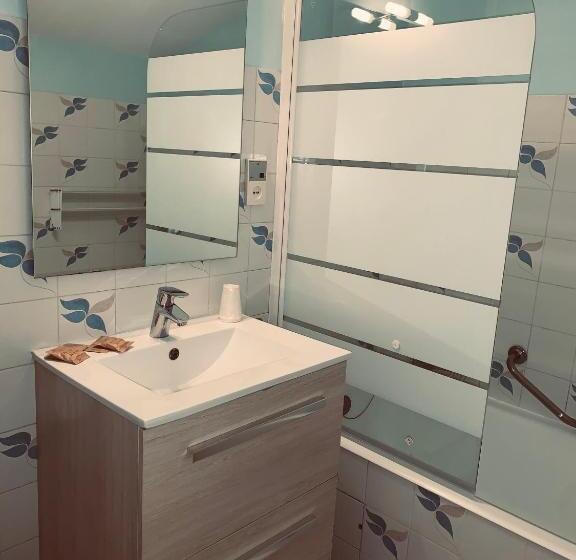 经典工作室, Résidence La Rochetaillée