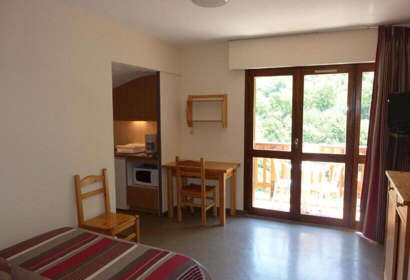 经典工作室, Résidence La Rochetaillée