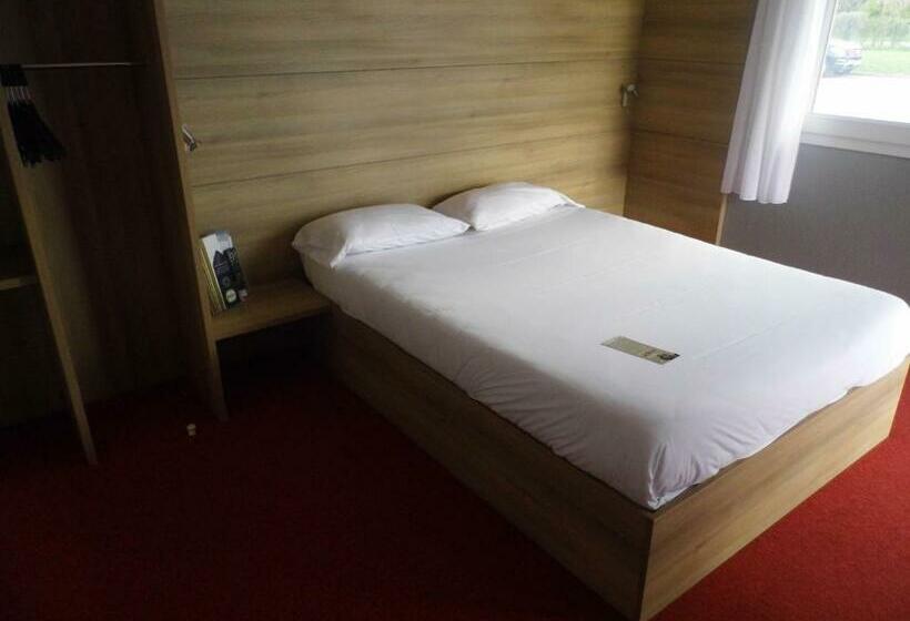 غرفة قياسية لذوى الاحتياجات الخاصة, So'Lodge Niort A83