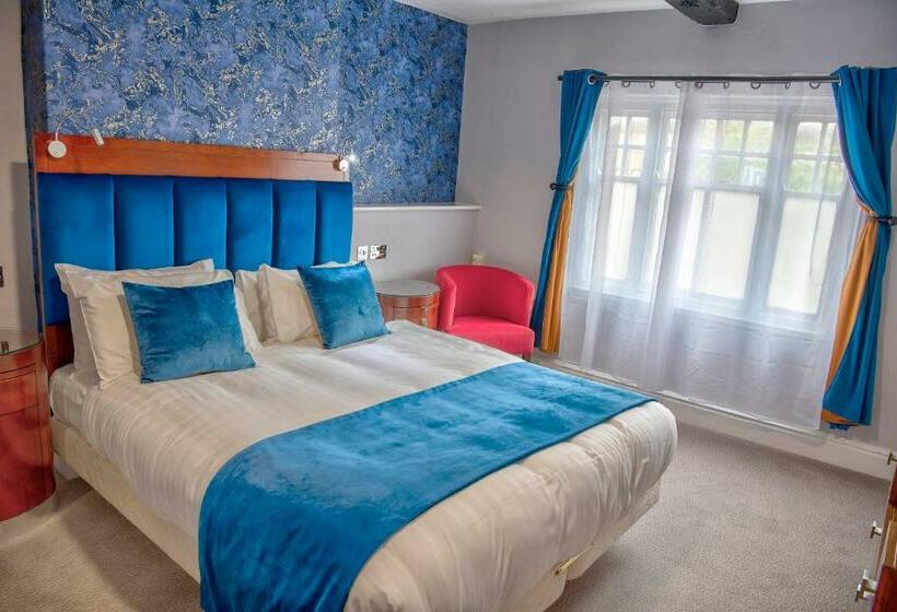 غرفة قياسية, The Bridge