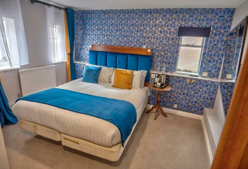 غرفة قياسية, The Bridge