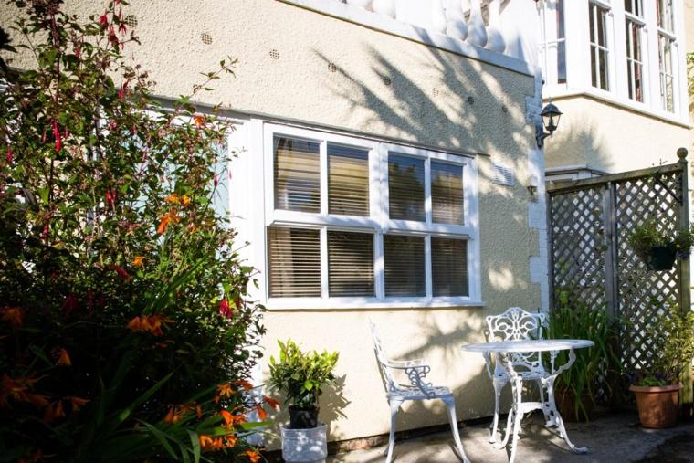 اتاق عادی اینتریور, The Charterhouse