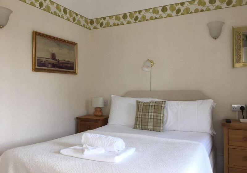 اتاق استاندارد, The Charterhouse