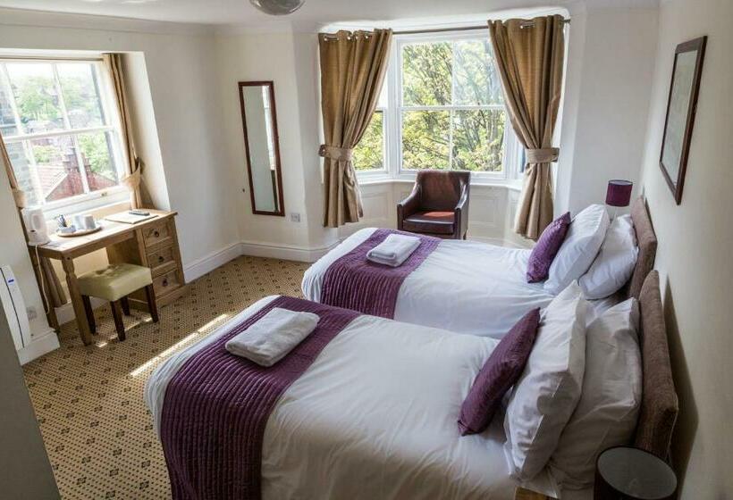 חדר סטנדרט, The Resolution