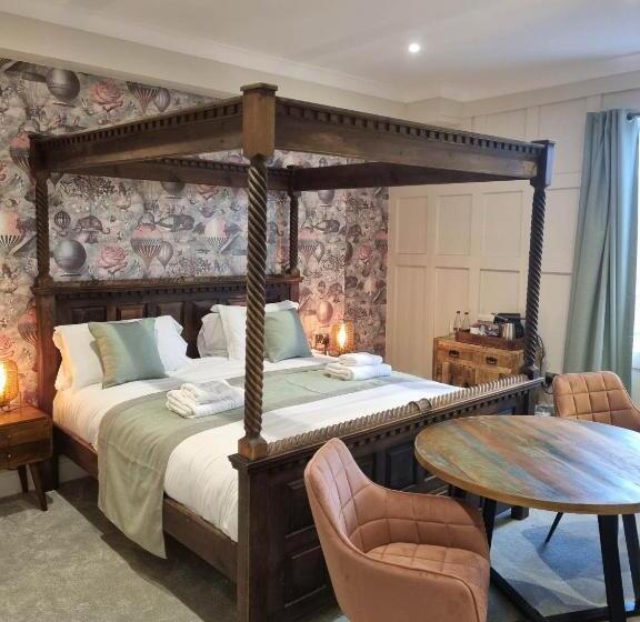 חדר סטנדרט, The Resolution