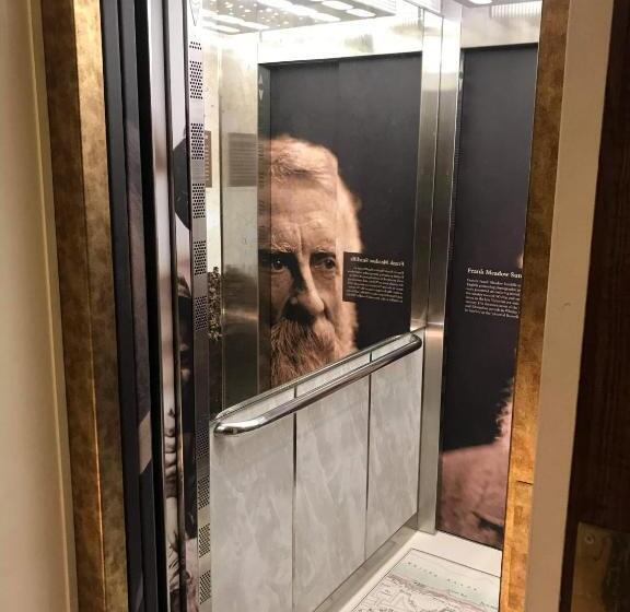 Стандартный Номер Кровать Кинг, The Resolution