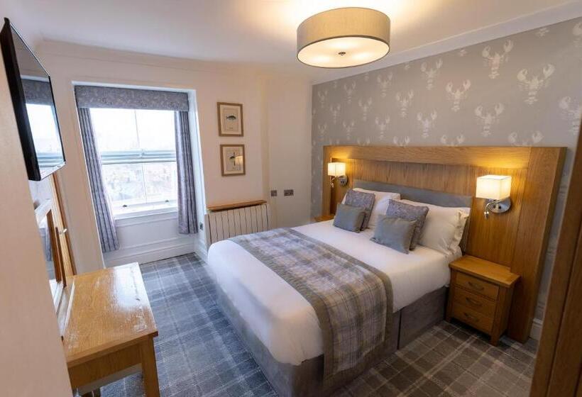 חדר סטנדרט עם נוף, The Resolution