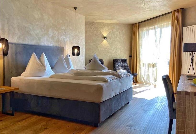 סוויטת ג'וניור דלוקס, Das Badl   Adults Only Soft