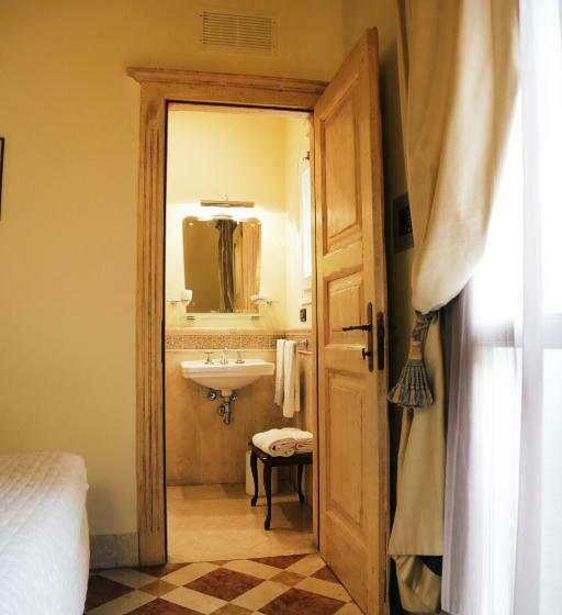 Habitació Estàndard, Albergo Delle Drapperie