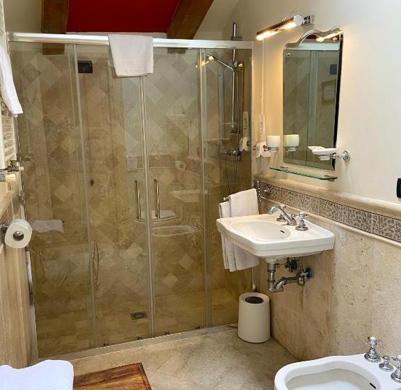 Junior Suite, Albergo Delle Drapperie