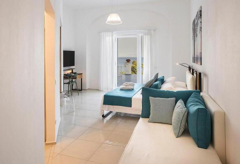 חדר פרסטיז' לשלושה, Apollon Club & Thermal Spa