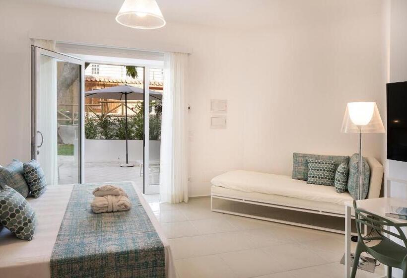 חדר יוקרתי, Apollon Club & Thermal Spa