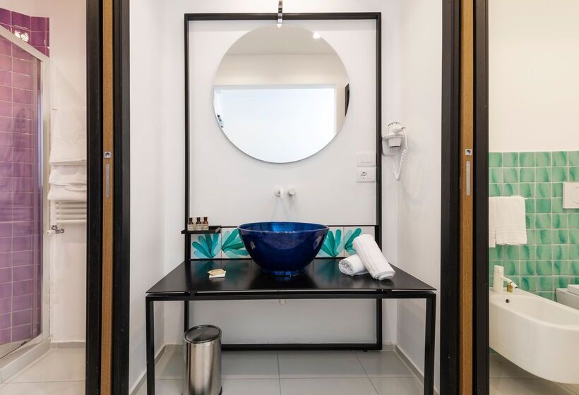 חדר יוקרתי, Apollon Club & Thermal Spa