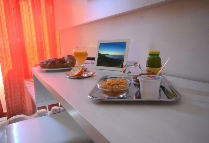 חדר סופריור נוף לים, Astoria