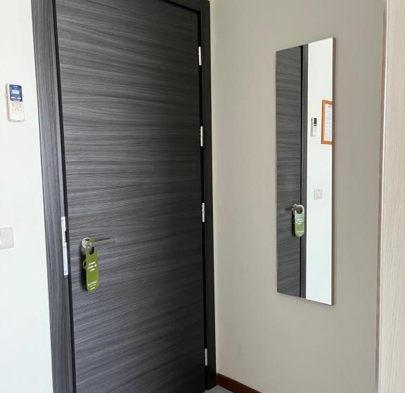 חדר סטנדרט, Astoria