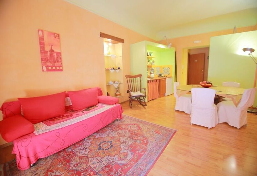 Люкс Повышенной Комфортности, B&b Le Casette Di Lu