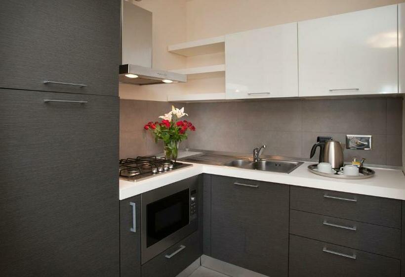 带1个卧室的带阳台的公寓, Calissano