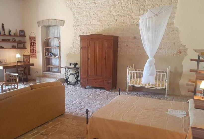 Номер Deluxe Вид на Бассейн, Case Brizza