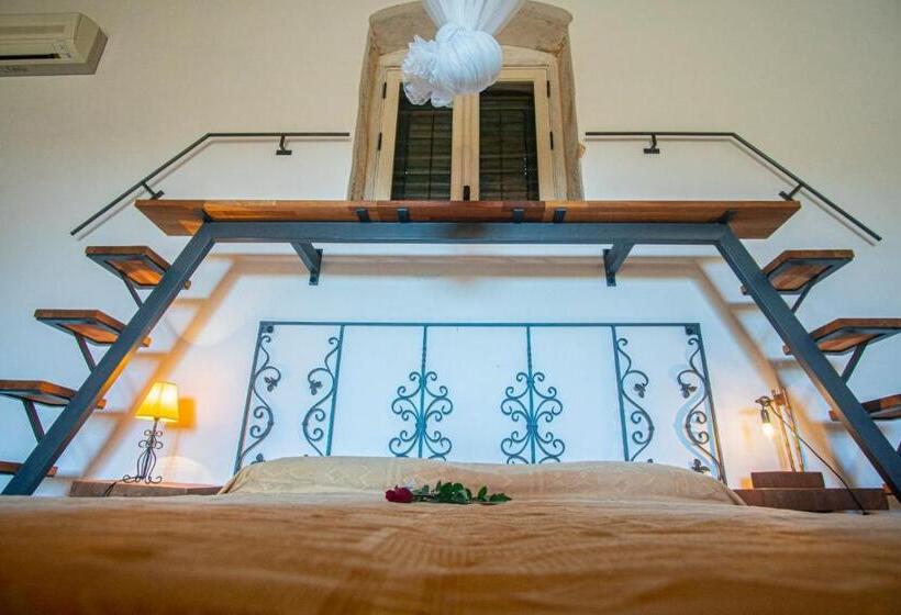 Номер Deluxe Вид на Бассейн, Case Brizza