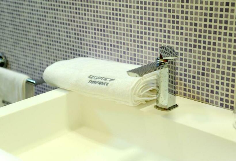 סוויטה עם מרפסת, Città Bella