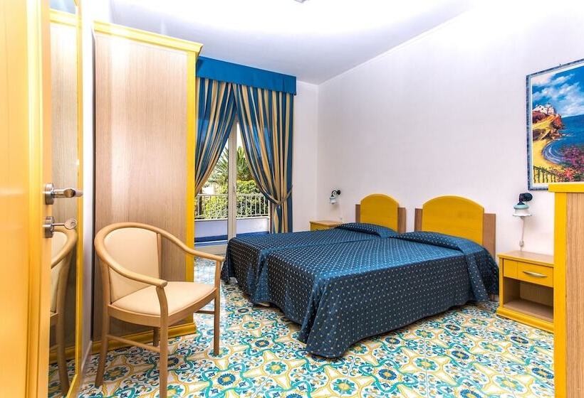 شقة 3 غرف, Club Residence La Castellana Mare