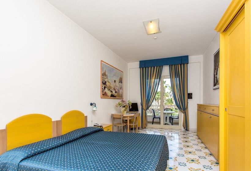 شقة غرفتين, Club Residence La Castellana Mare