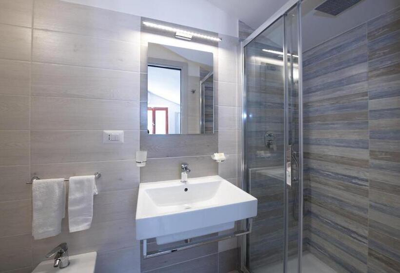 חדר סטנדרט נוף לים, Donna Giulia