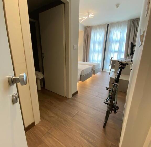 اتاق استاندارد, Fly Bike