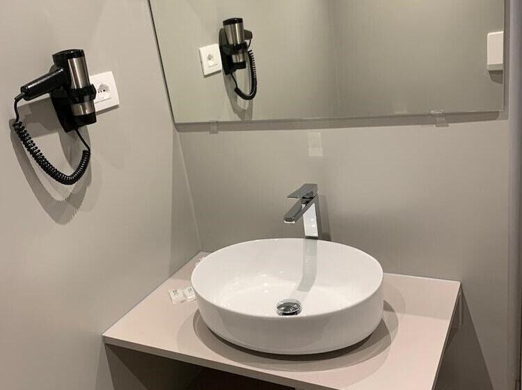 اتاق سوپریور یک تخته, Fly Bike