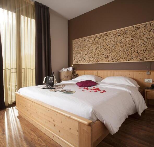 غرفة إقتصادية, Garden Relais