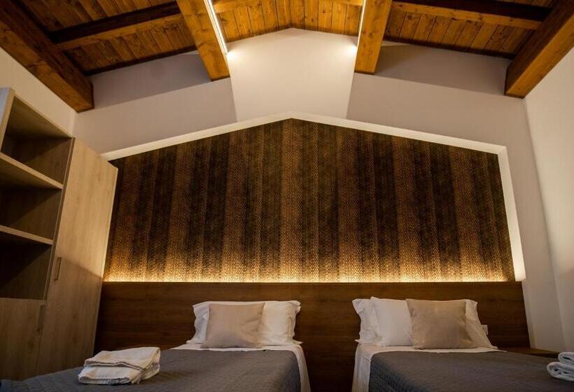 Pokój Trzyosobowy Comfort, Gu