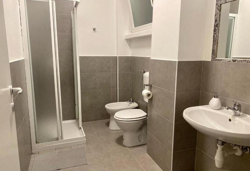 اتاق استاندارد, Guest House Pirelli Milano