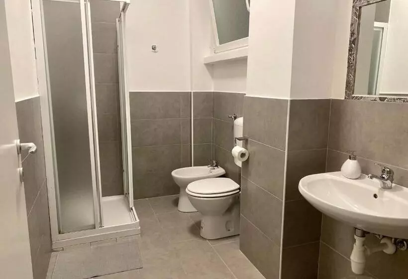 اتاق استاندارد, Guest House Pirelli Milano