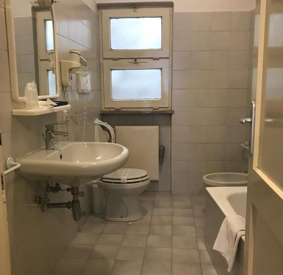 Habitació Triple Superior, Il Sole