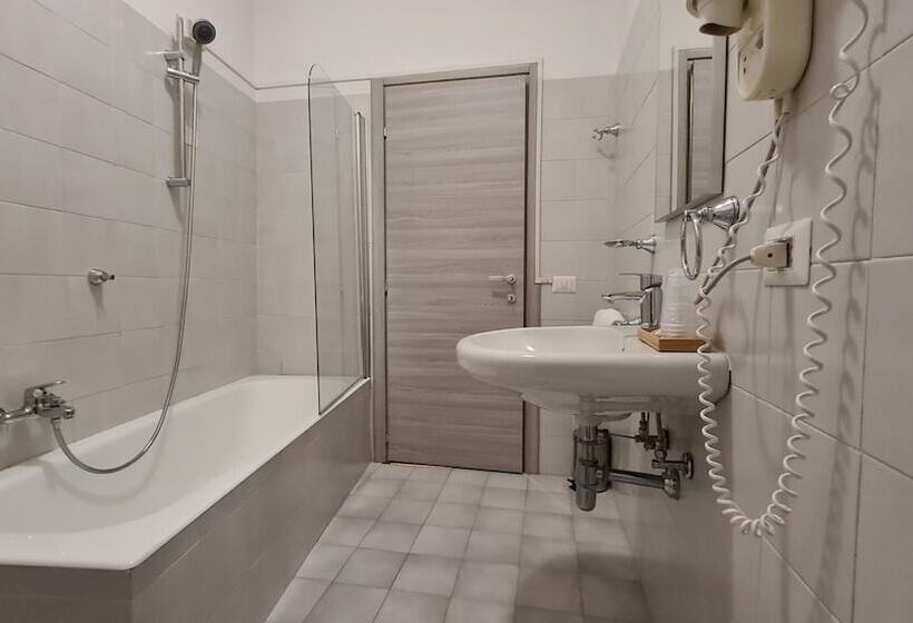 Habitació Triple Superior, Il Sole