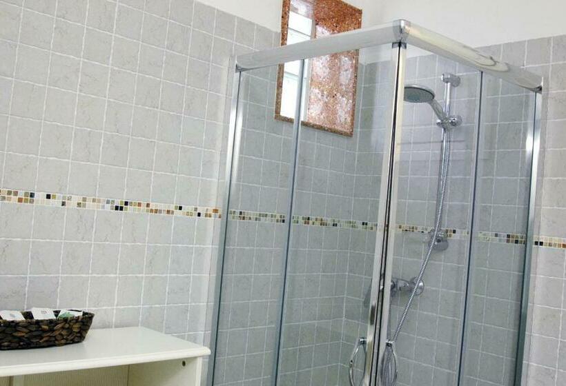 סוויטה, La Naca Della Taranta B&b