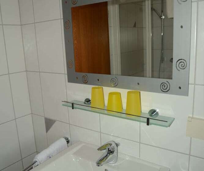 스탠다드 트리플 룸, Leise Garni Willingen