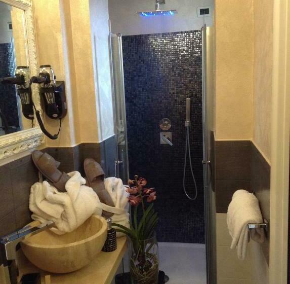 スーペリアールーム, Luna