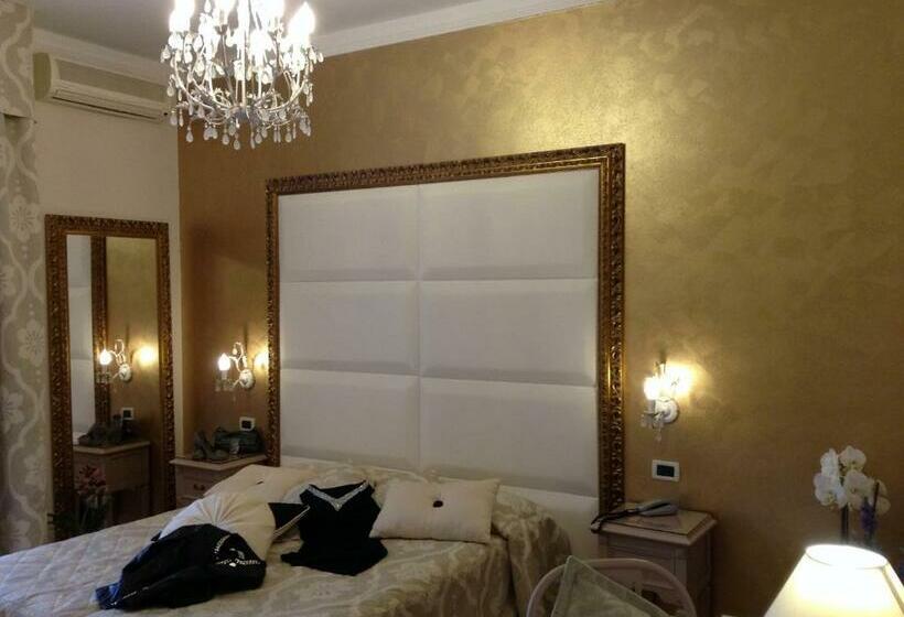 スーペリアールーム, Luna