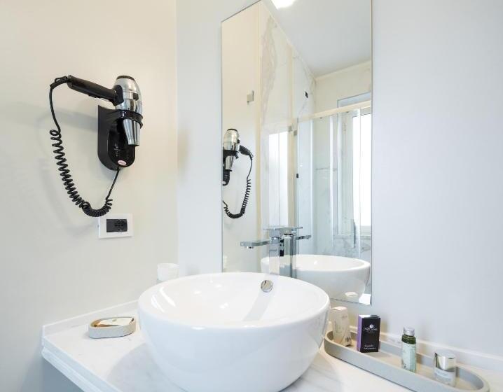 クラシックルーム, Luna