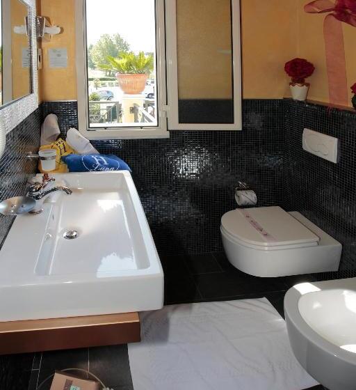 トリプルクラシックルーム, Luna