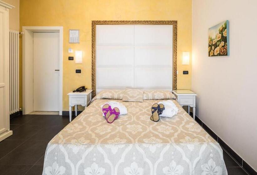 トリプルクラシックルーム, Luna