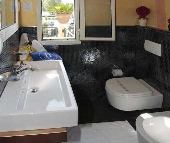 スーペリアールーム, Luna