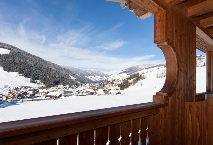 스탠다드 발코니 룸, Mareo Dolomites