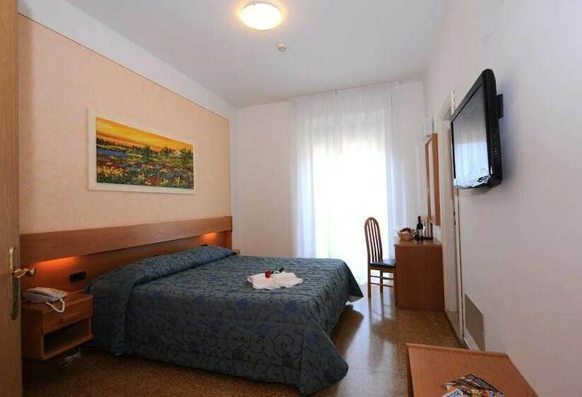 חדר סופריור, Marina