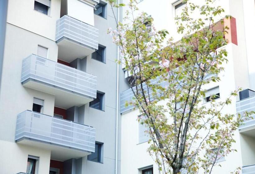 آپارتمان 2 خوابه, Residence Milano Bicocca