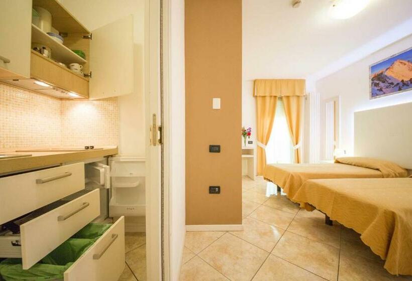 Студио Стандарт с Балконом, Residence Hotel Miralago