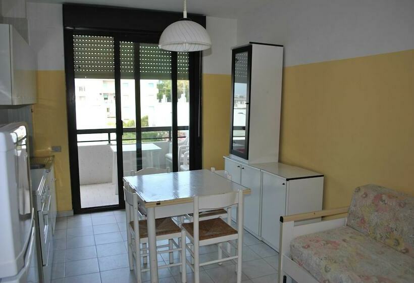 Апартаменты 2 Спальни, Residence Nettuno