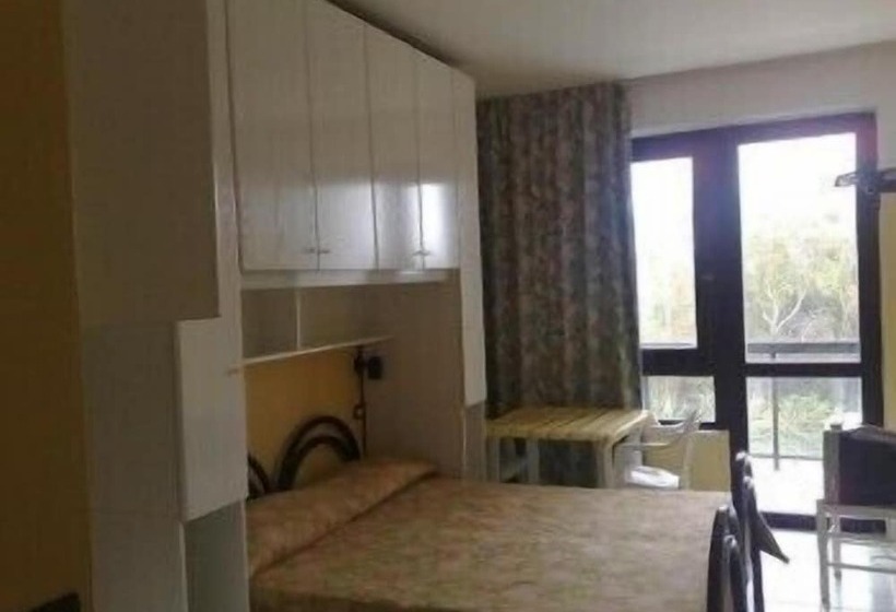 スタンダードトリプルルーム, Residence Nettuno