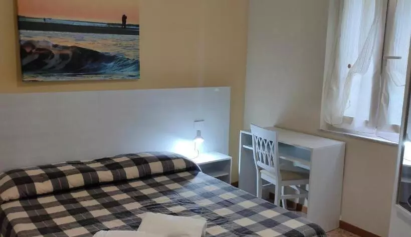 Yhden jaetun makuuhuoneen huoneisto, Ristorante Miramare